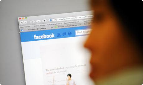 Facebook"