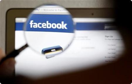 Facebook"